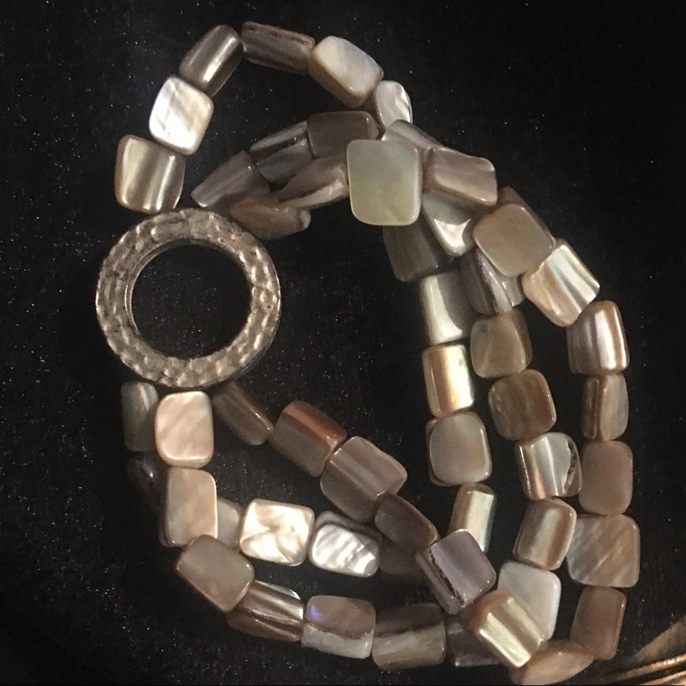 Premier bracelet